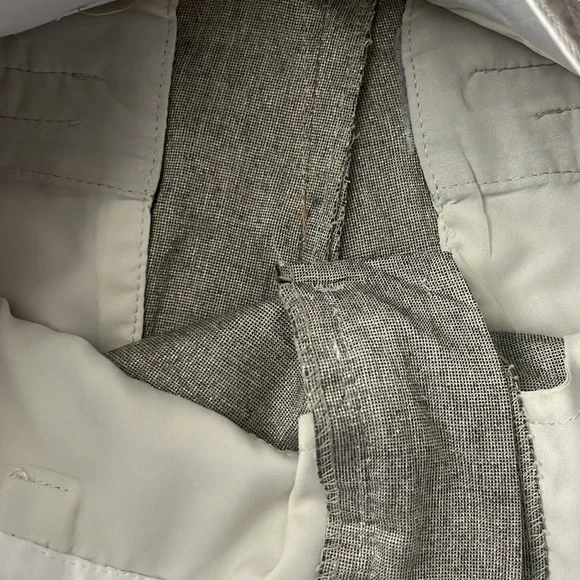 Stylish Gray Women's Shorts - Picture 3 of 4